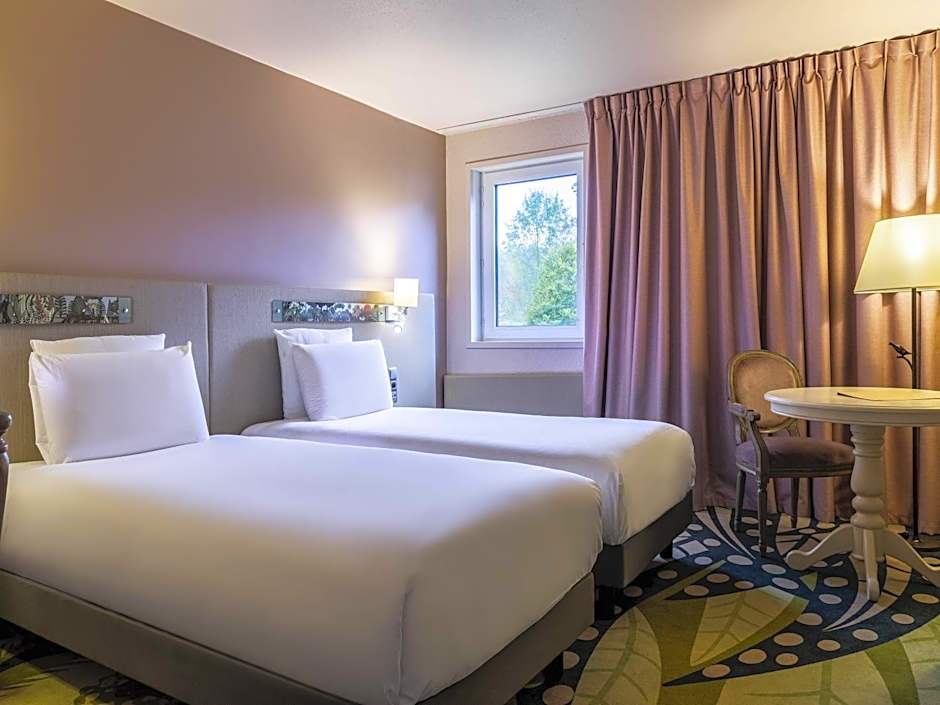 Mercure Parc Du Coudray Demeure De Campagne