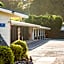 Averill Court Motel