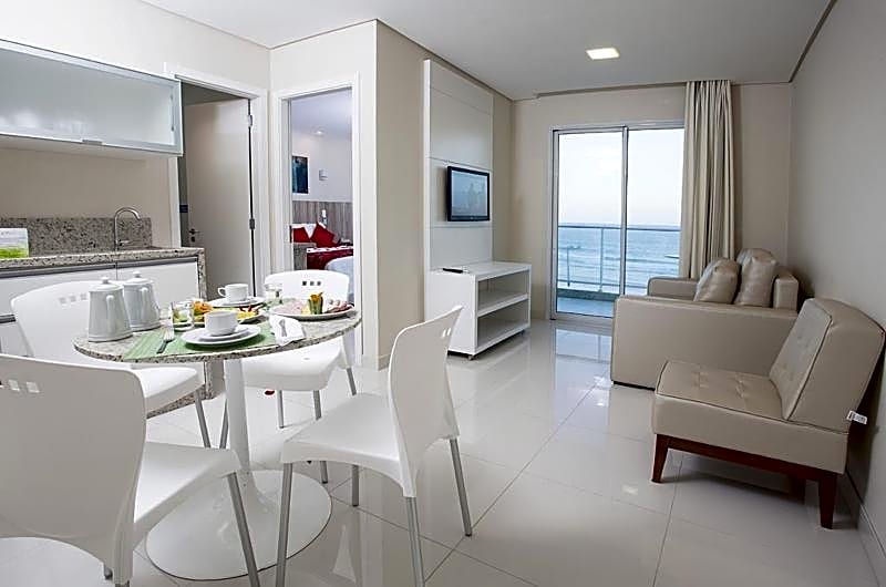 Slaviero Essential Ingleses Convention