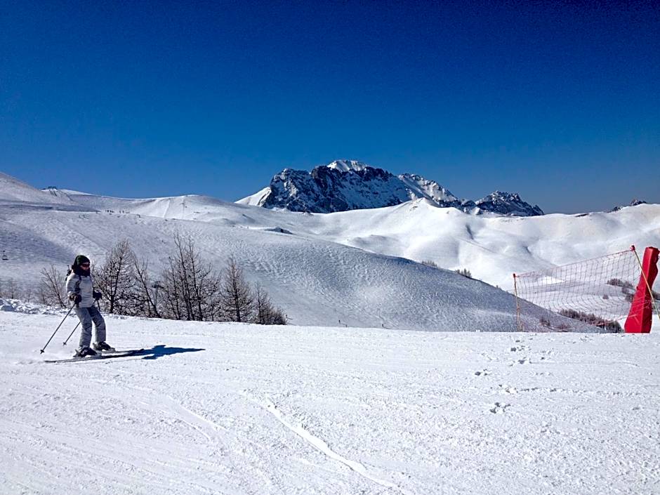 Hotel-Restaurant La Lauzétane