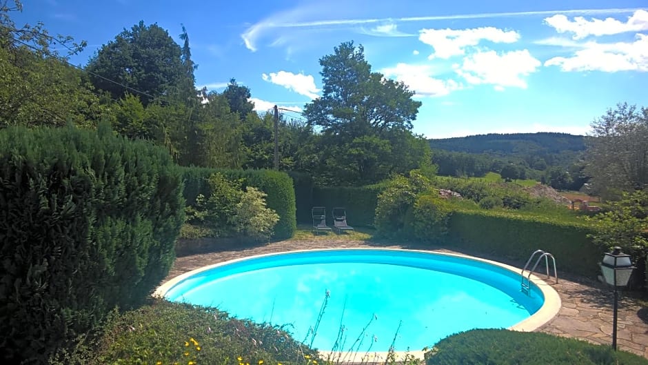 B&B Le Nid Doux (Vresse-Sur-Semois/Chairière)