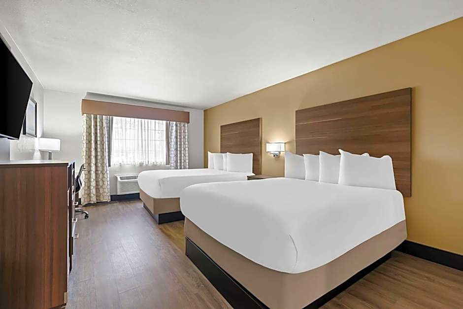 Best Western Plus Caldwell Inn & Suites