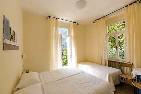 Double Room with Lake View