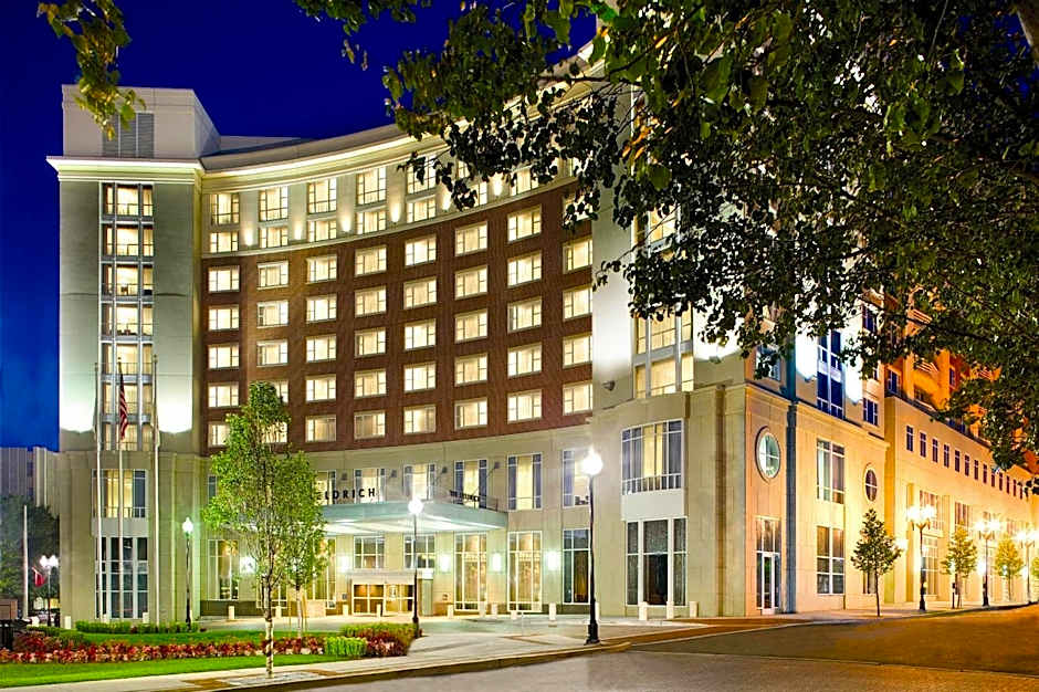 Heldrich Hotel And Spa