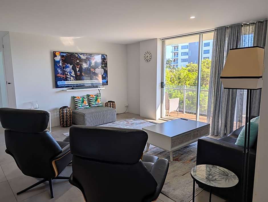 Tradewinds Apartments
