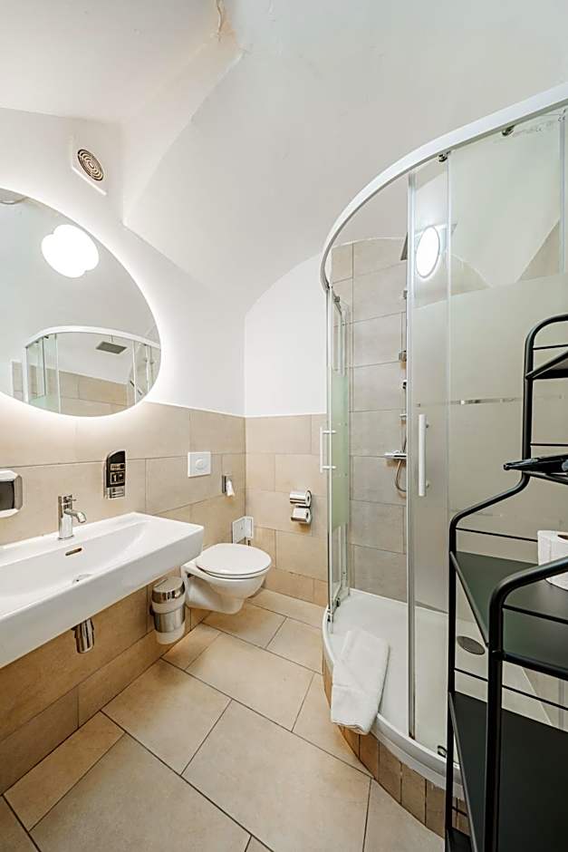 Innsbruck Underground Atelier