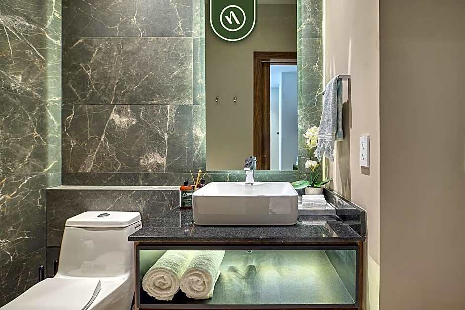 2BR Condo in Nuevo Vallarta - Private Terrace