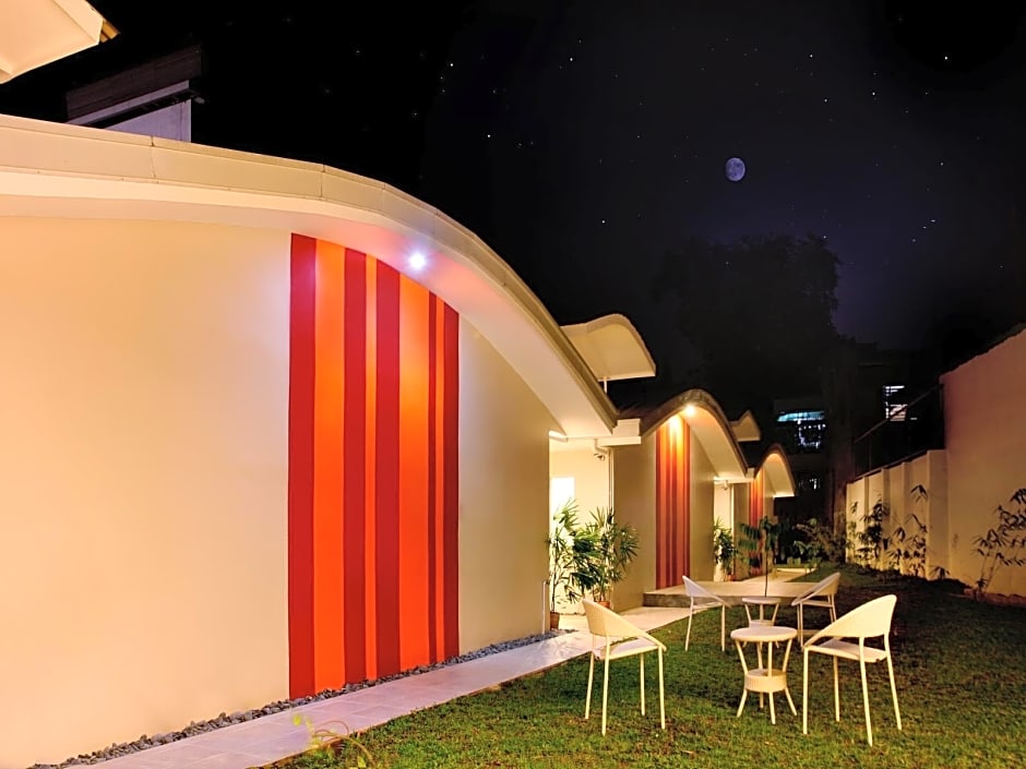 Photo 1 of 50 of Escario Central Hotel