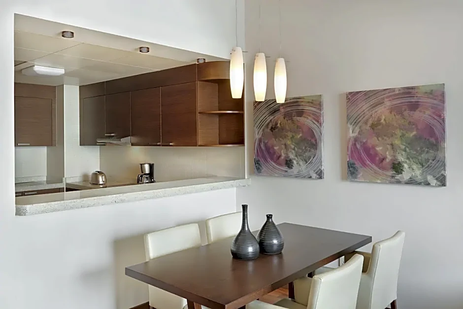 Hyatt Place Dubai Al Rigga Residences