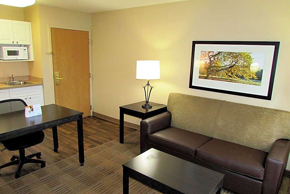 Extended Stay America Suites - Pleasanton - Chabot Dr.