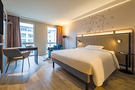 Studio with 1 Sweet Bed 160x200 by ibis Styles and kitchenette