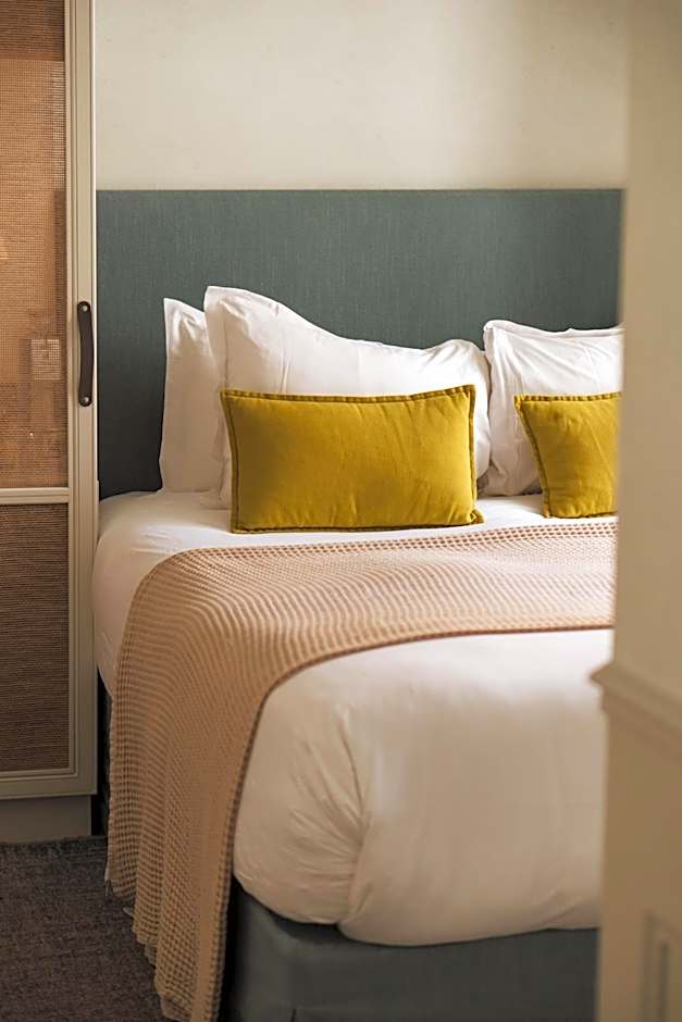 HOY Paris - Yoga Hotel