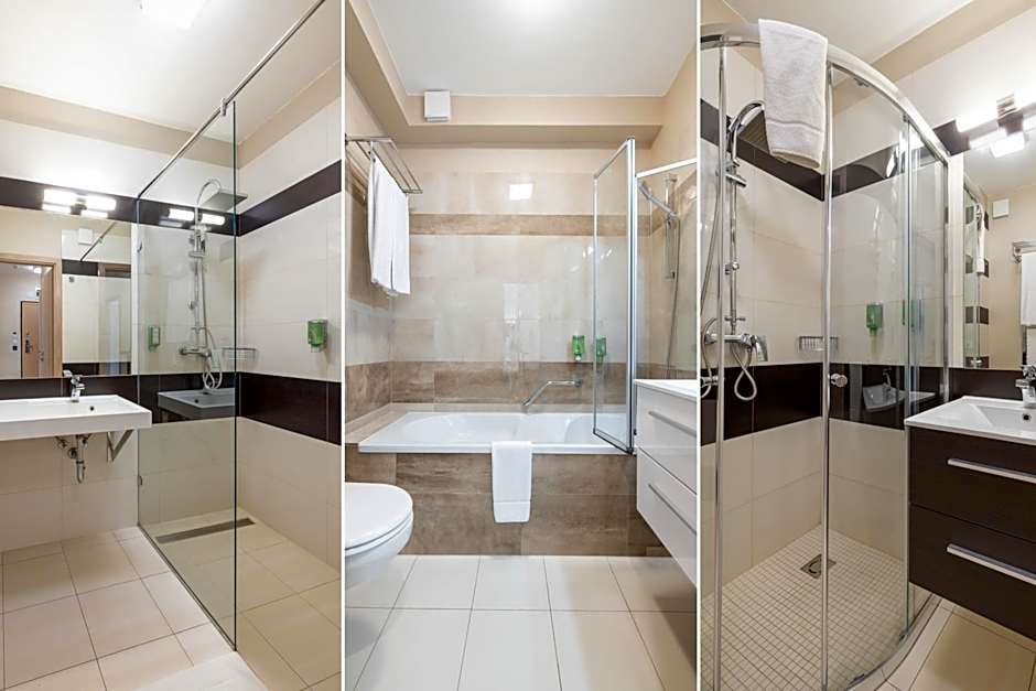 Silver Crown Hotel & Residence, Palace Quarter