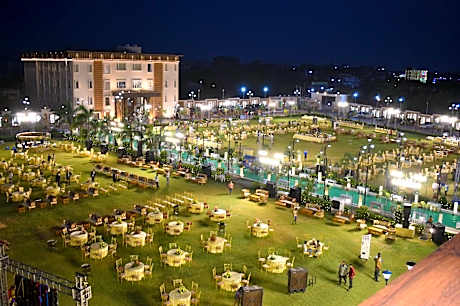 Nirvana Grand Hotel & Resort