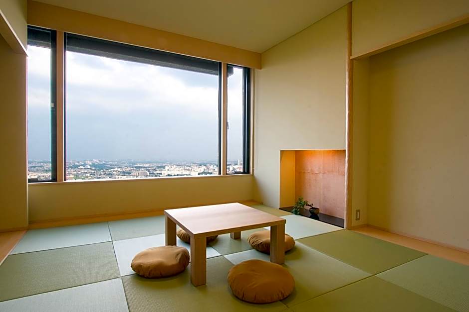 山荘 風の杜 Sanso Kazenomori