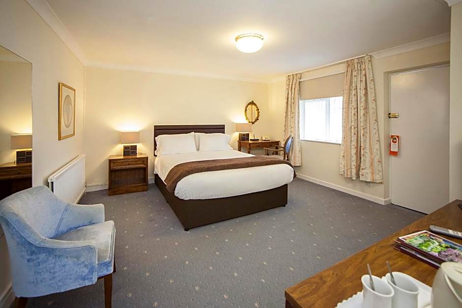 The Walnut Tree Hotel