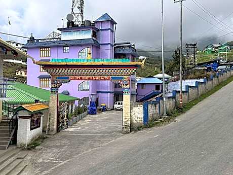 Hotel Tashi Gatsel