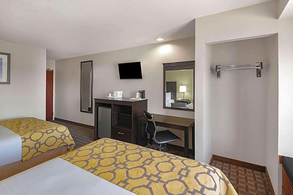 Baymont by Wyndham Farmington