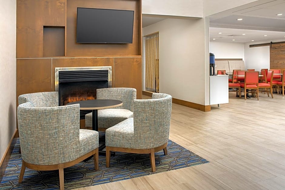 Holiday Inn Express Hotel & Suites Annapolis by IHG