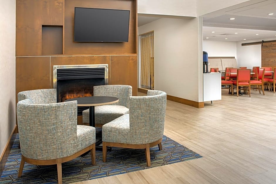 Holiday Inn Express Hotel & Suites Annapolis