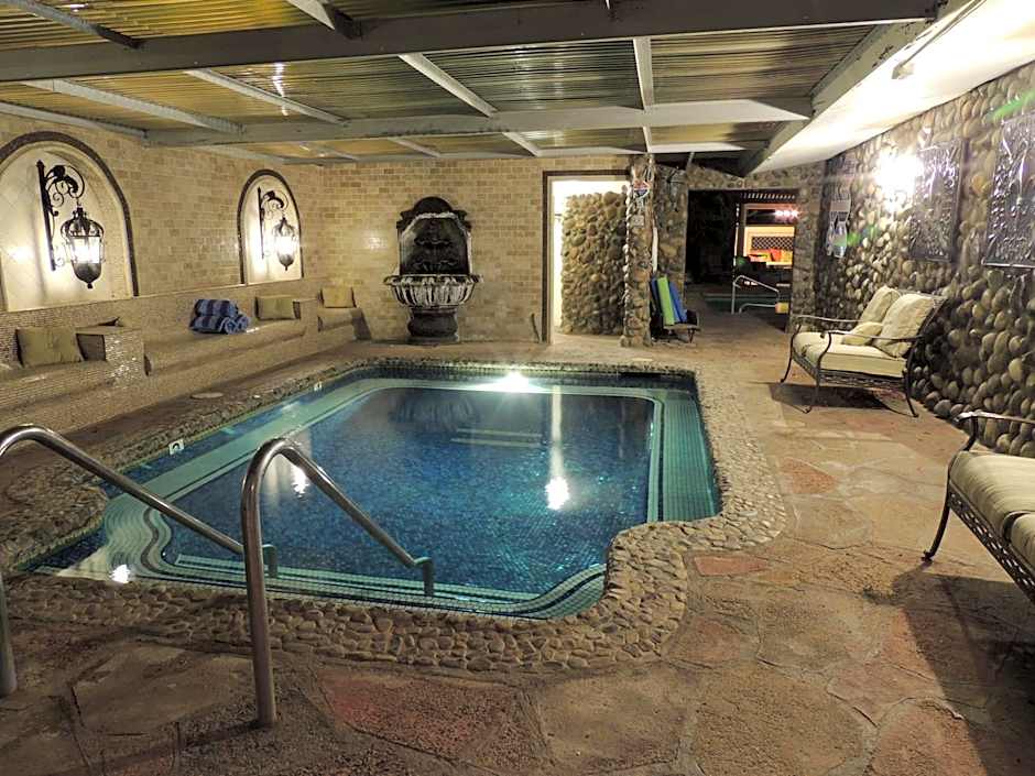 Tuscan Springs Hotel & Spa