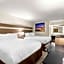 Clarion Pointe Kennesaw Town Center