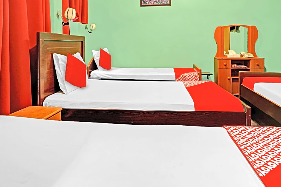 OYO 795 Al Karawan Hotel