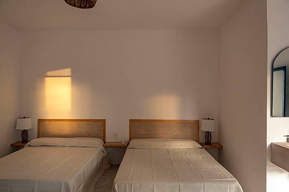 La Punta Rooms