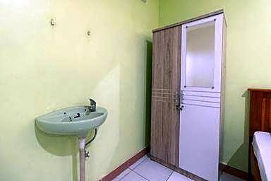 RedDoorz @ Frans Seda Kupang
