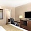 Travelodge by Wyndham Everett City Center