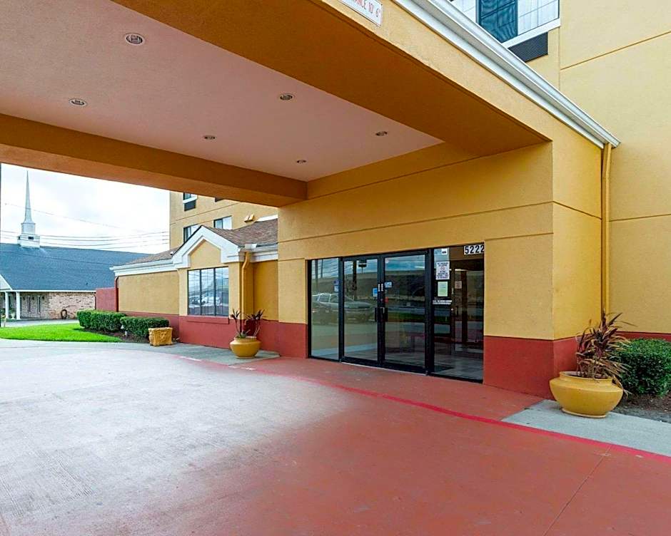 Quality Inn Baytown - Houston East