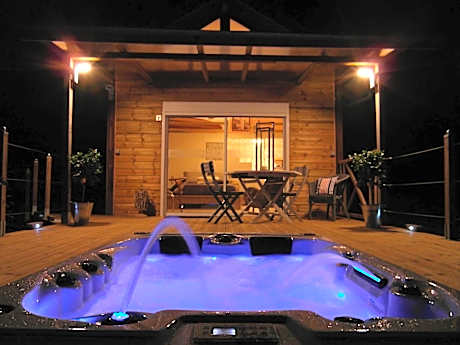 MAROSENIA TTIKI - Cabanes et Spa