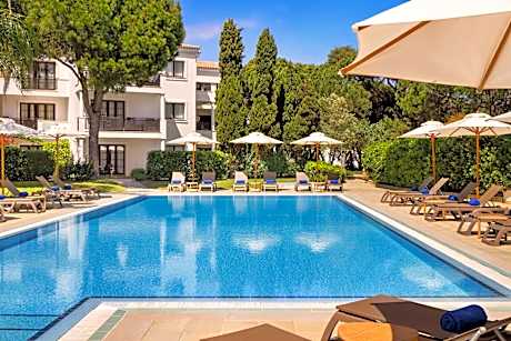Pine Cliffs Suites