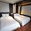 Hotel Busan Station 102
