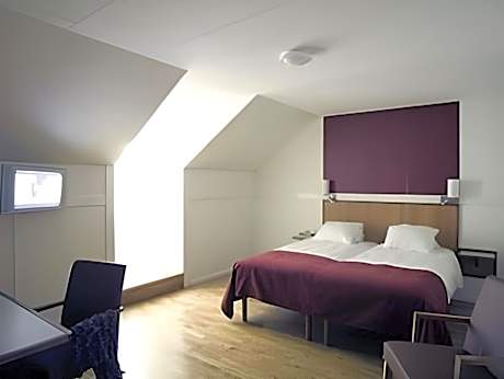 Standard with 1 Double Bed