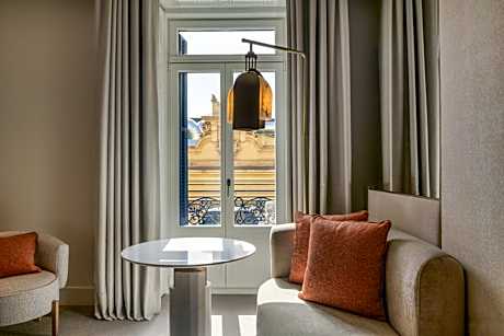 Deluxe King Room with City View and Balcony