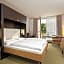 Radisson Blu Park Hotel And Conference Centre
