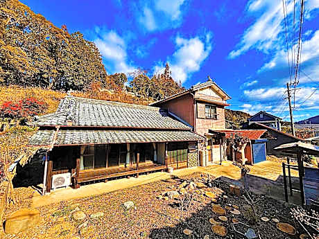 Sameura Home with organic garden