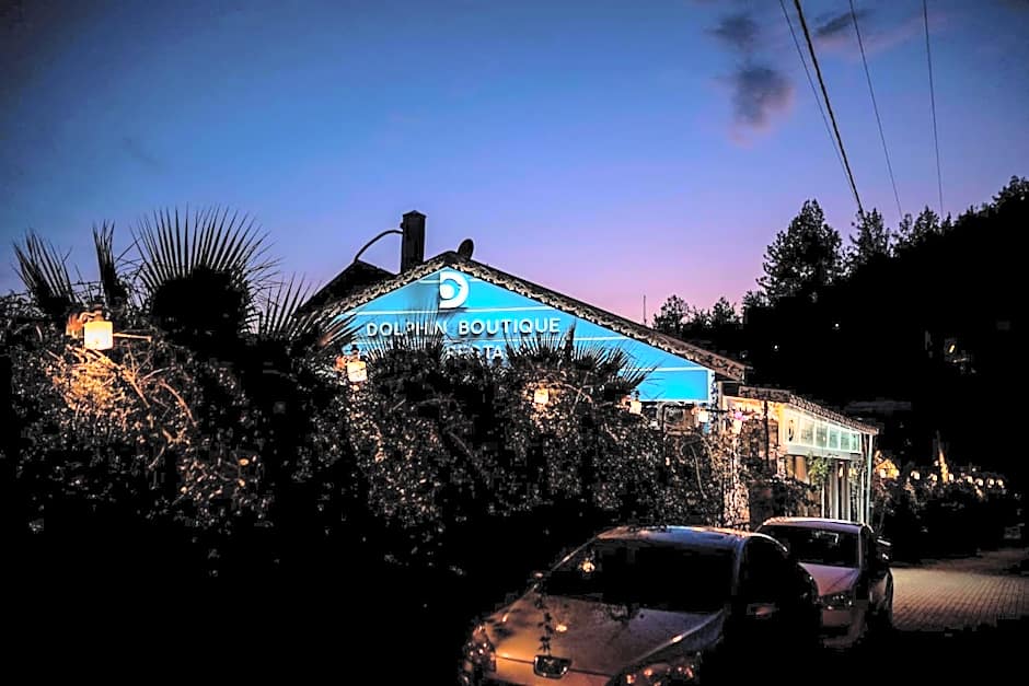 Dolphin Konaklama