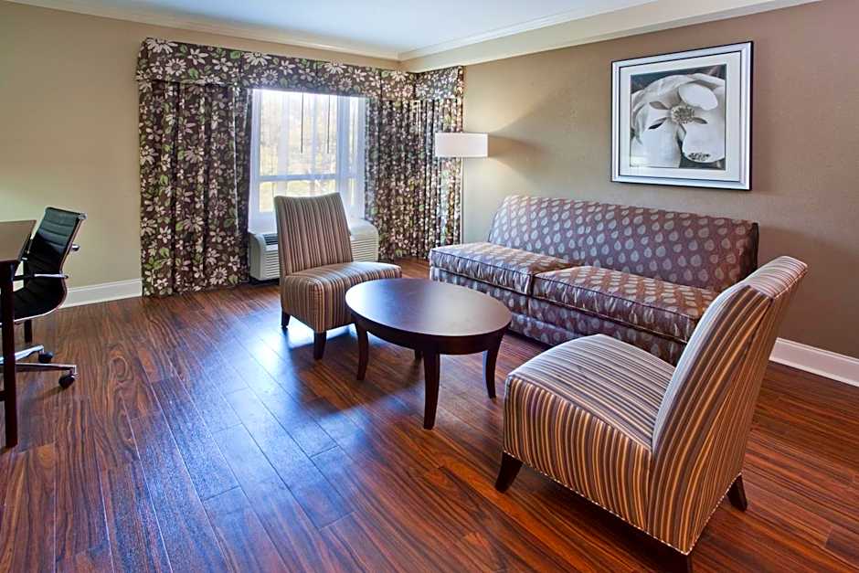 Holiday Inn Macon North By IHG