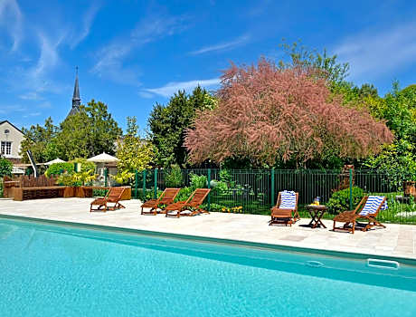 Logis Hôtel Auberge Du Centre Châteaux de la Loire