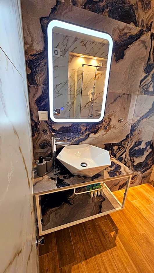 Niriides boutique suites