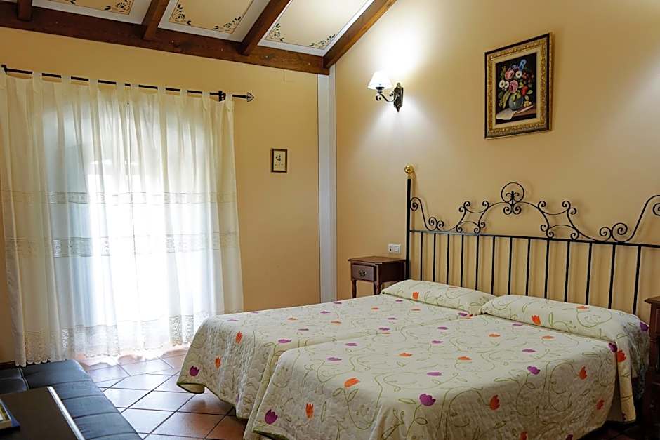 Hospedium Hotel Rural Soterraña