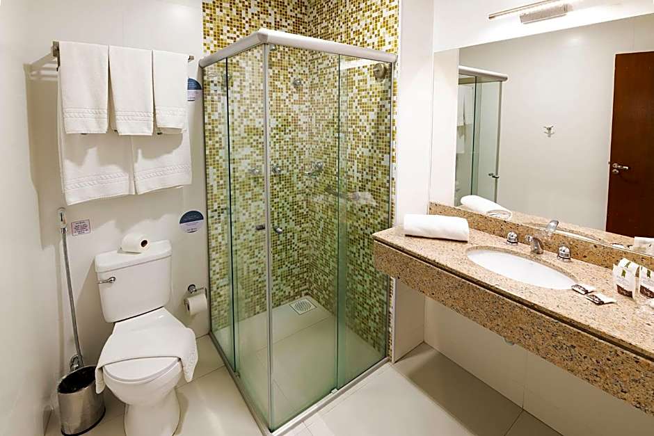 Tryp by Wyndham Varginha Cafe Royal