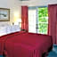 Rodeway Inn & Suites Lantern Lodge