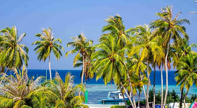 Whiteshell Island Hotel & Spa at Maafushi