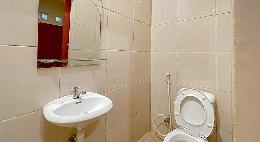 Urbanview Hotel Sany Cirebon