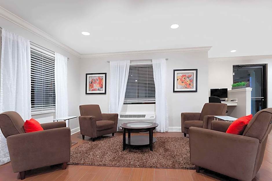 Ramada by Wyndham Tell City