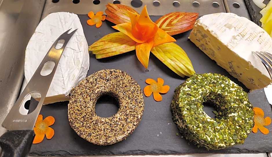 Hotel Garni "Am Ellinger Tor"