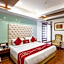 Hotel Swaran Palace